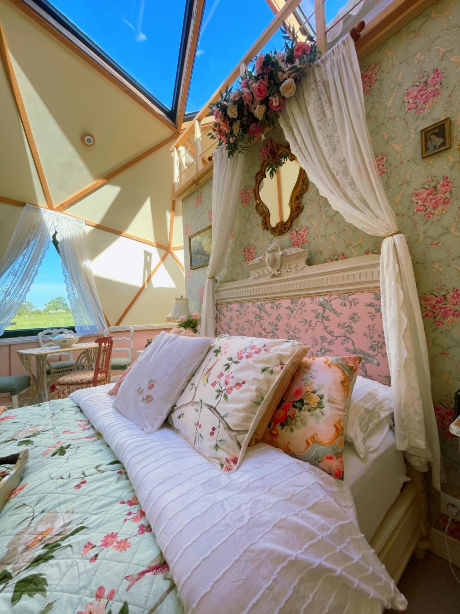 L'Etoile De Baynes Hotel Cerisy-la-Foret ภายนอก รูปภาพ